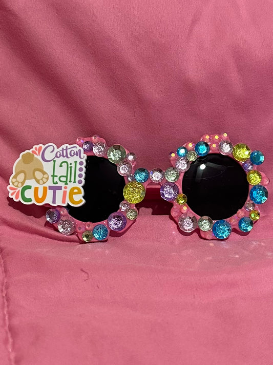 Cotton tail sunnies